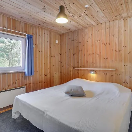 Mojag - 1km From The Sea By Interhome